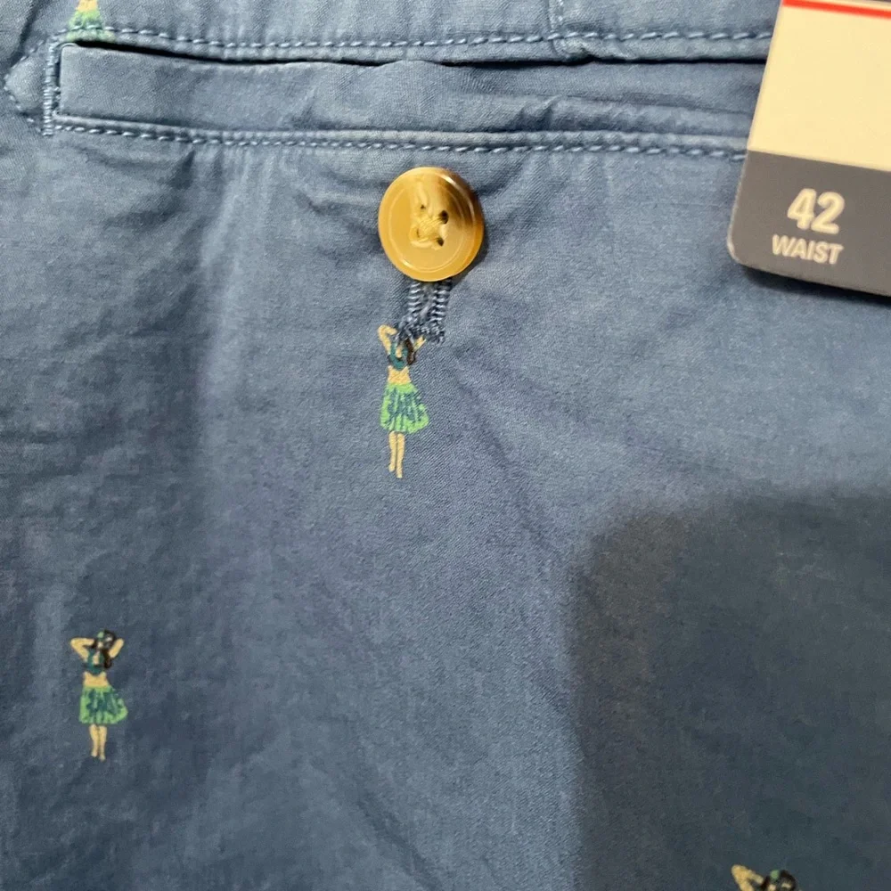 Izod SALTWATER Sportsflex Saltwater Advantage Performance Flat Front Blue Shorts